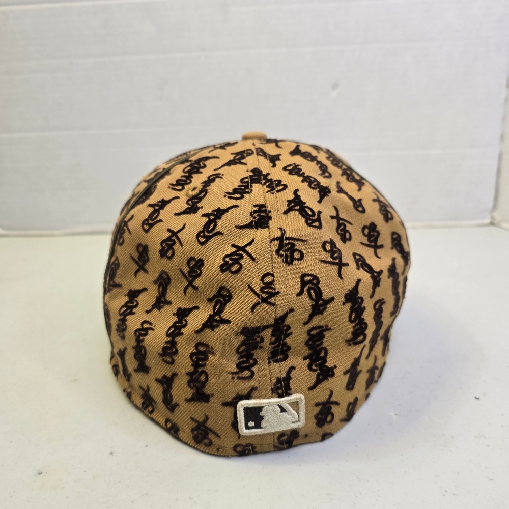 New Era Mens Boston Red Sox 59FIFTY Fitted Hat 7 1/2 Tan All Over Script Print - Picture 4 of 12